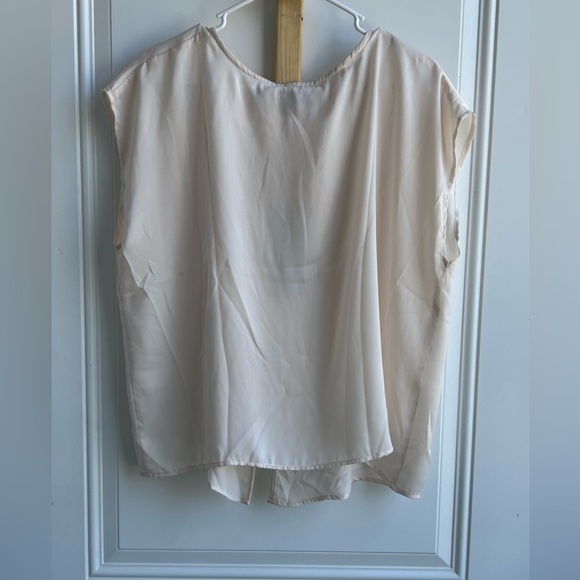 Show me your Mumu | cream poly short sleeve top | OVERSIZED XS - Picture 2 of 4